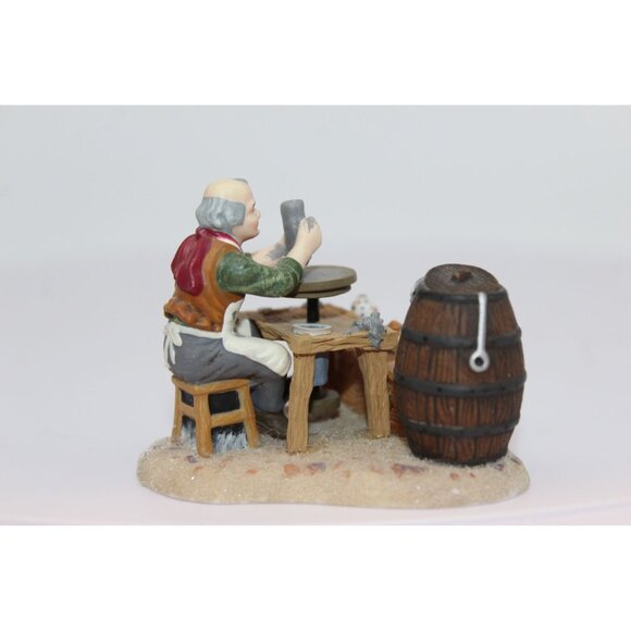 Dept 56 Dickens Village - Master Potter (no box) - Picture 3 of 4